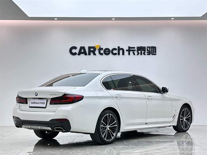 Фото 5 - BMW 5 Series