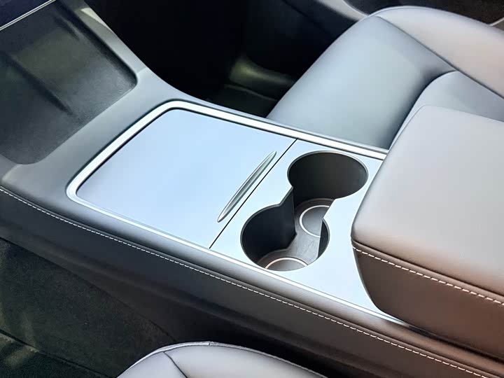 Фото 7 - Tesla Model Y