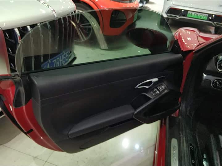 Фото 7 - Porsche 718