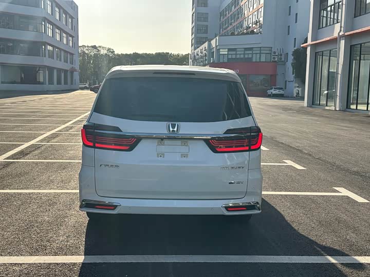 Фото 5 - Honda Odyssey