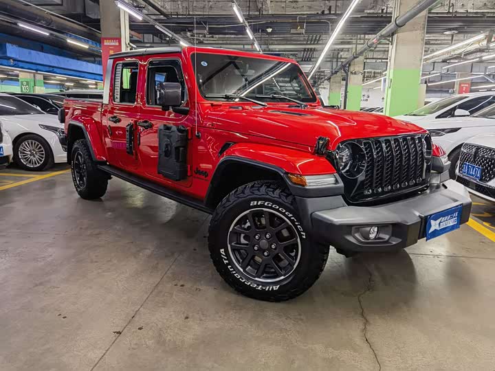 Фото 3 - Jeep Gladiator