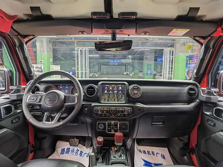 Фото 7 - Jeep Gladiator