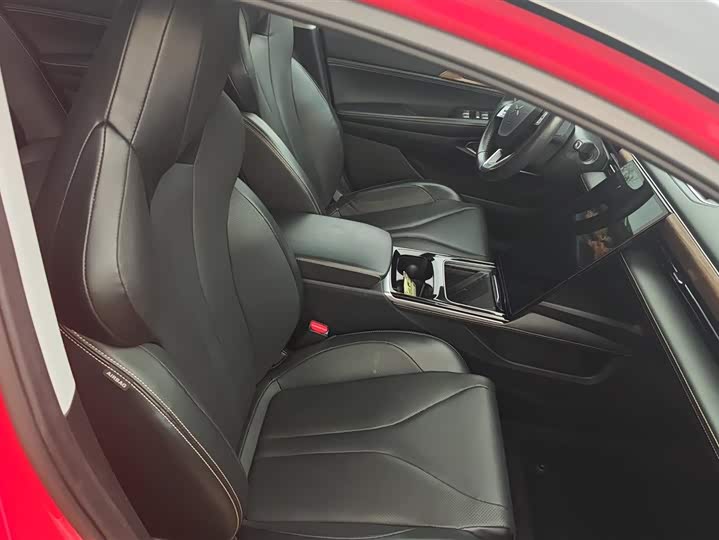 Фото 8 - XPeng P5