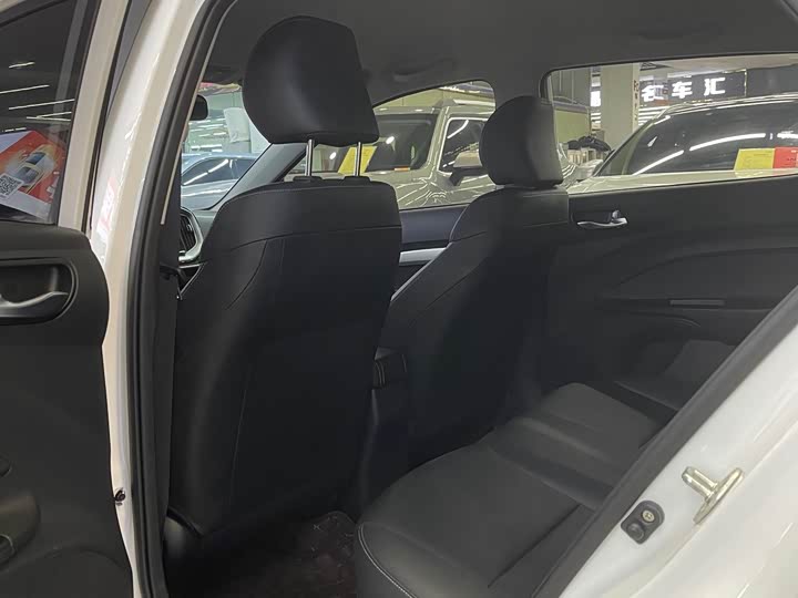 Фото 5 - Kia KX1