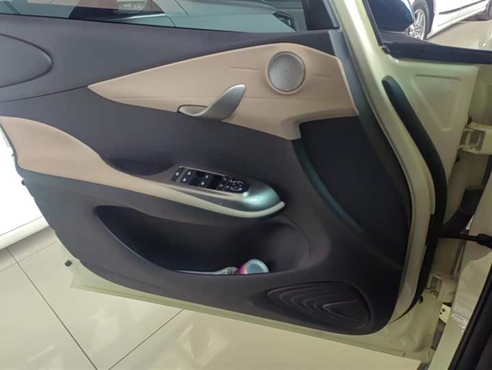 Фото 7 - BYD Dolphin