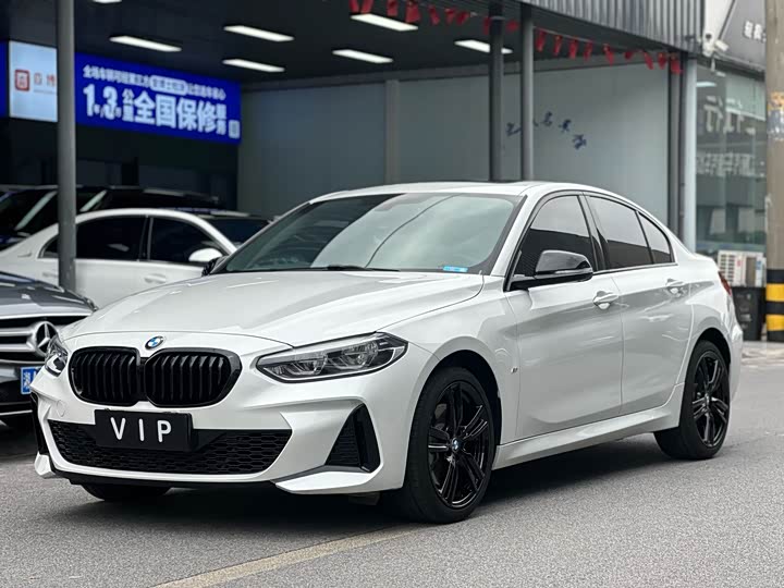 Фото 1 - BMW 1 Series