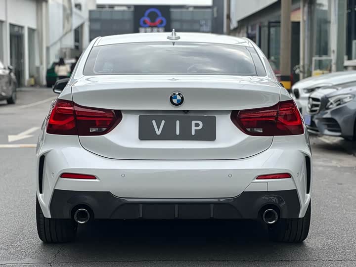 Фото 4 - BMW 1 Series