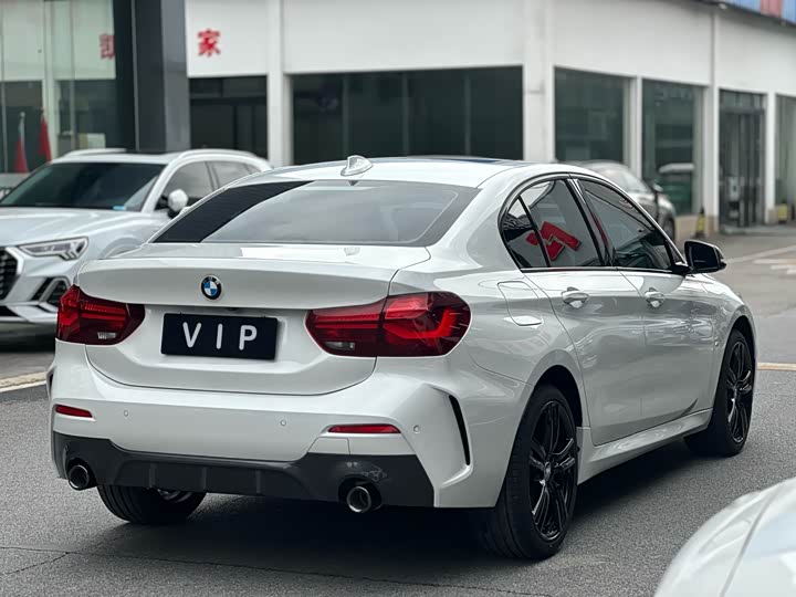 Фото 6 - BMW 1 Series