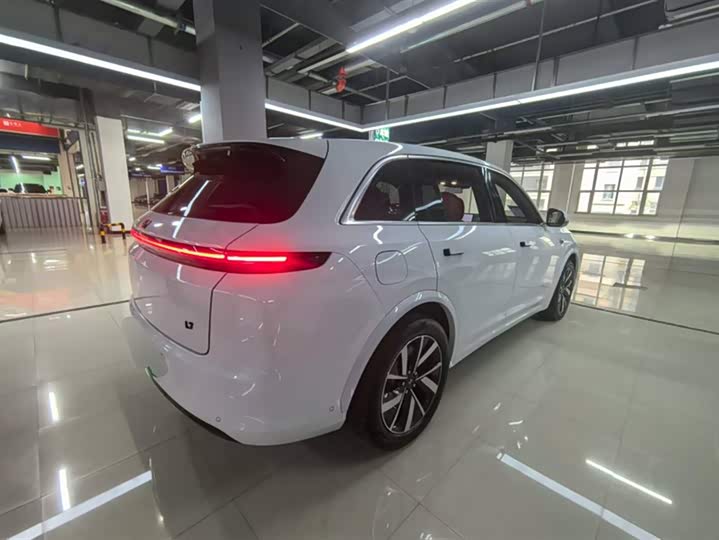 Фото 3 - LiXiang L7