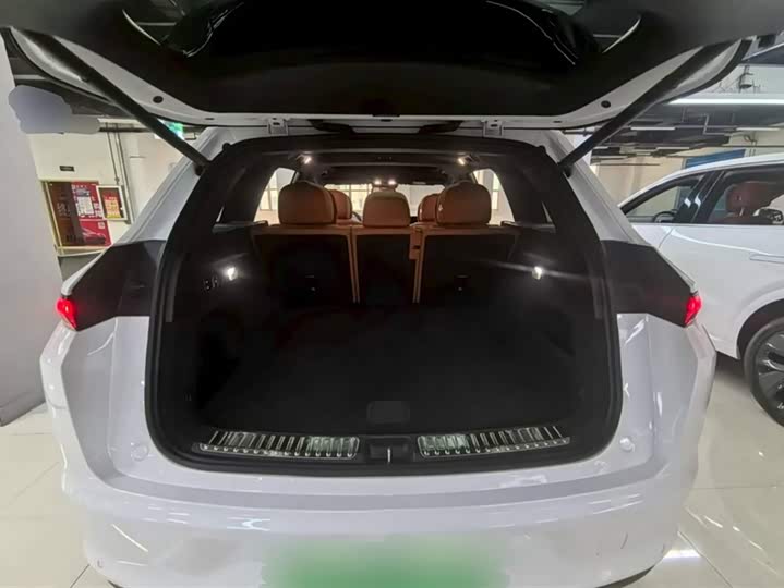 Фото 4 - LiXiang L7