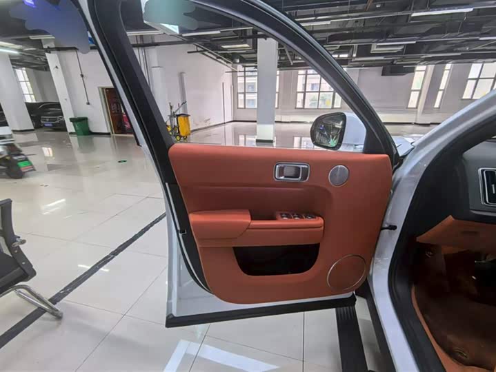 Фото 7 - LiXiang L7