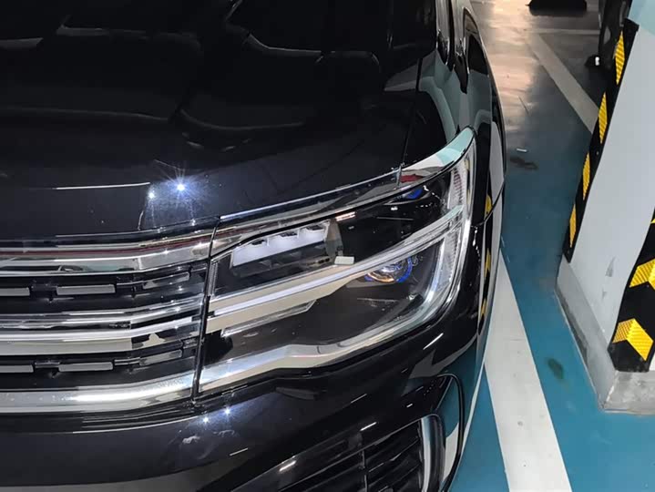 Фото 5 - Volkswagen Teramont X