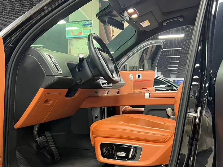 Фото 8 - LiXiang L9