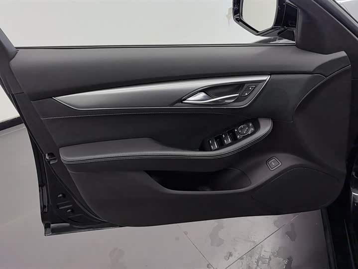 Фото 7 - Cadillac CT5