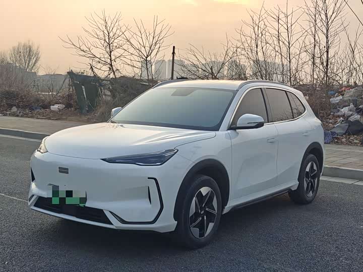 Фото 1 - Geely Galaxy E5