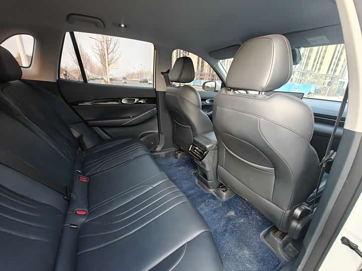 Фото 9 - Geely Galaxy E5