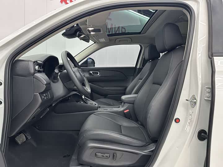 Фото 4 - Honda Vezel