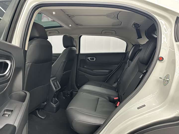 Фото 5 - Honda Vezel