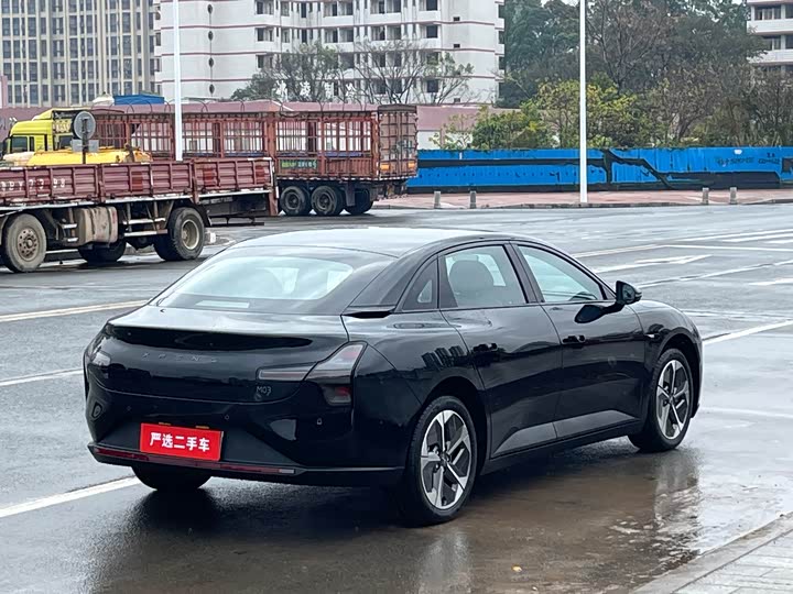 Фото 7 - XPeng Mona M03