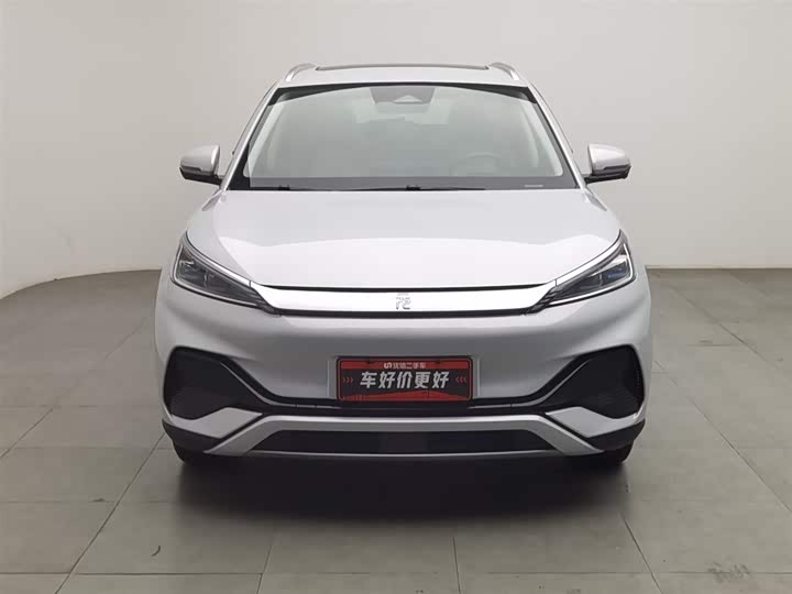 Фото 3 - BYD Yuan Plus