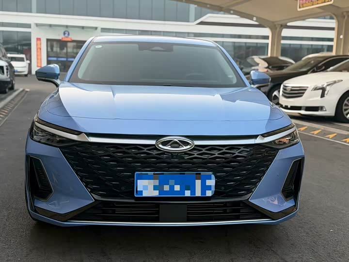 Фото 2 - Chery Arrizo 8