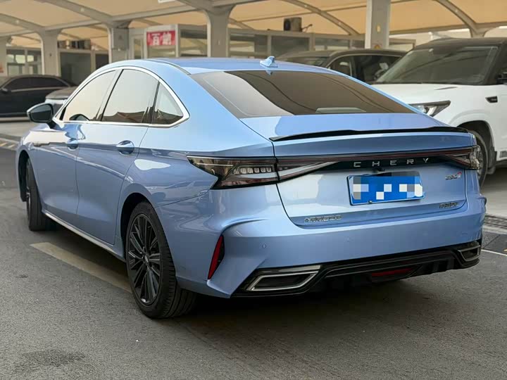 Фото 7 - Chery Arrizo 8