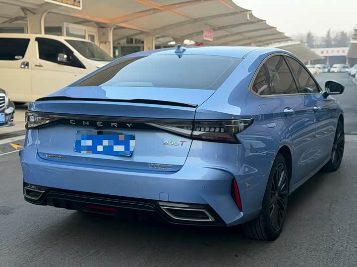 Фото 9 - Chery Arrizo 8