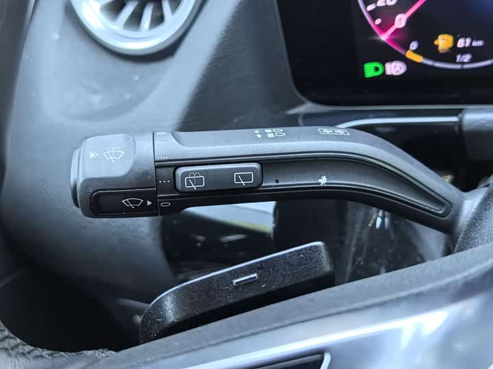 Фото 8 - Mercedes-Benz GLA-Class