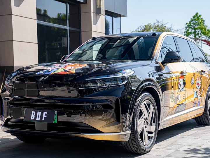 Фото 1 - Nio Onvo L90