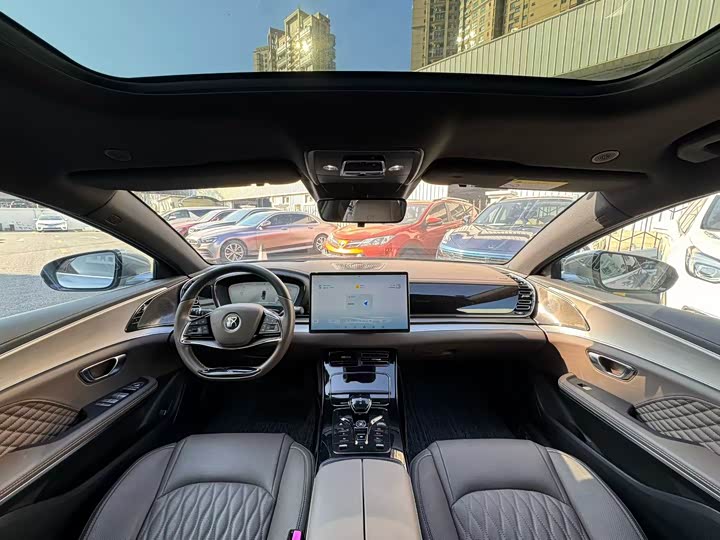 Фото 8 - BYD Han