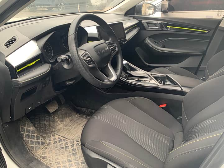 Фото 4 - Roewe i5