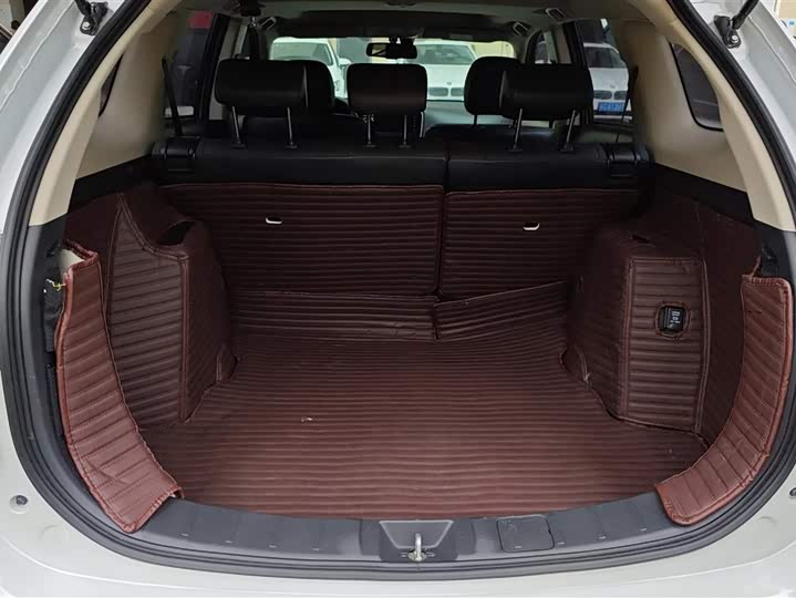 Фото 4 - Mitsubishi Outlander