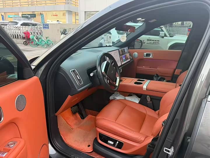 Фото 4 - LiXiang L8