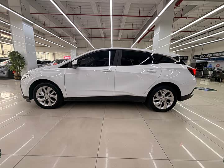 Фото 4 - Buick Velite 6