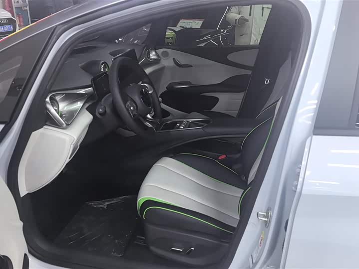 Фото 9 - BYD Dolphin