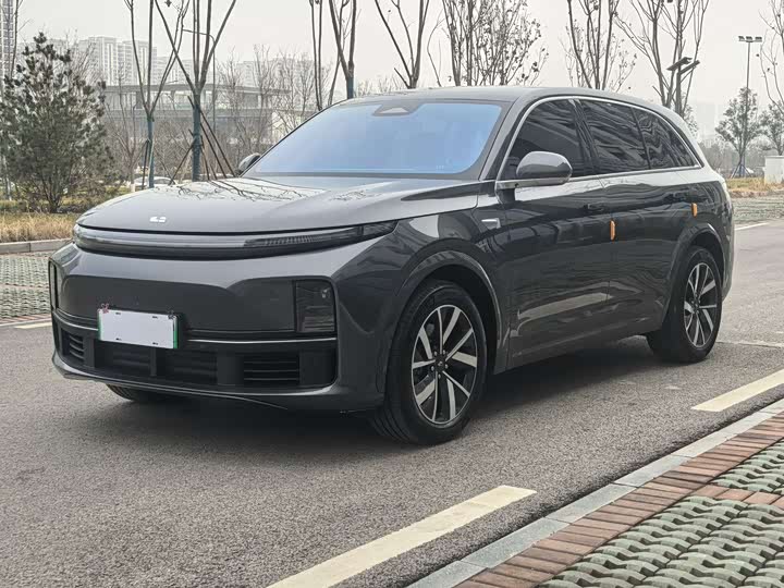 Фото 1 - LiXiang L7