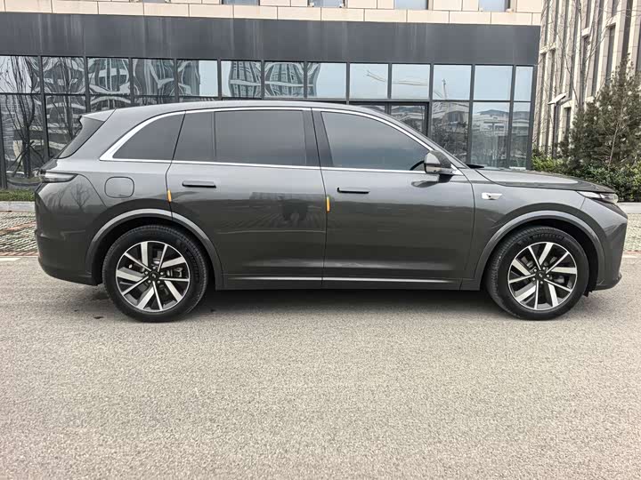 Фото 8 - LiXiang L7