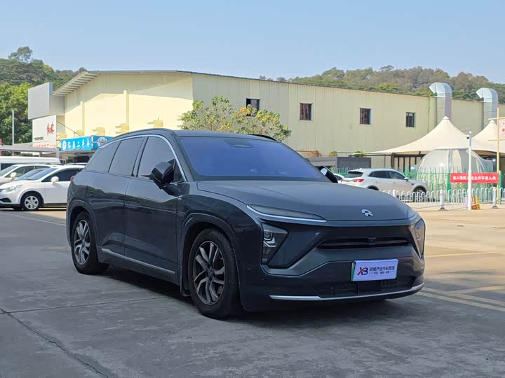 Фото 3 - Nio ES6