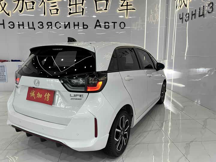 Фото 3 - Honda Life