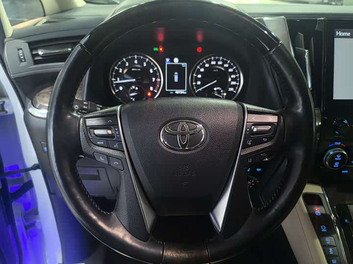 Photo 6 - Toyota Alphard