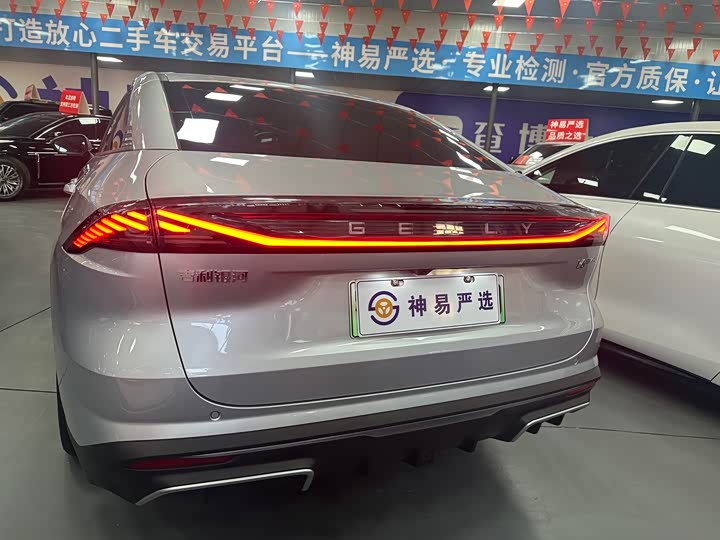 Фото 4 - Geely Galaxy L6