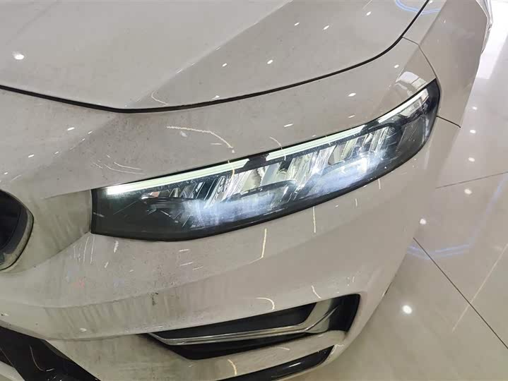 Photo 5 - Geely Preface