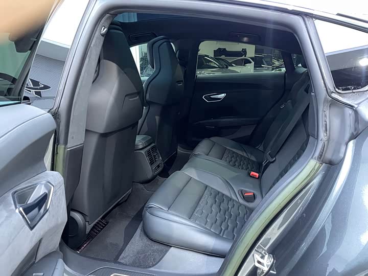 Фото 7 - Audi RS e-tron GT