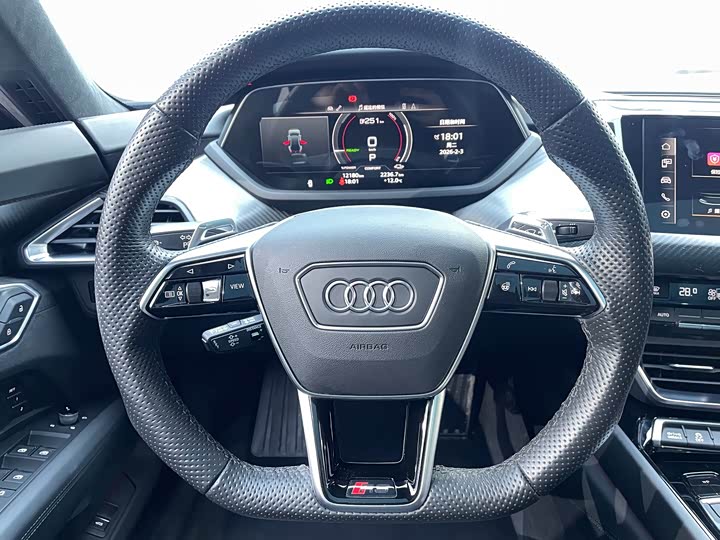 Фото 9 - Audi RS e-tron GT