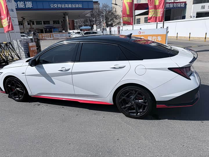 Фото 6 - Hyundai Elantra N line