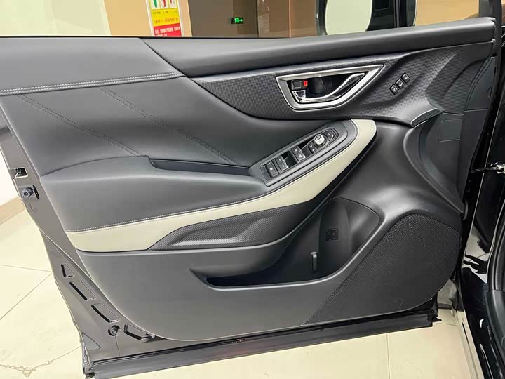 Фото 6 - Subaru Forester