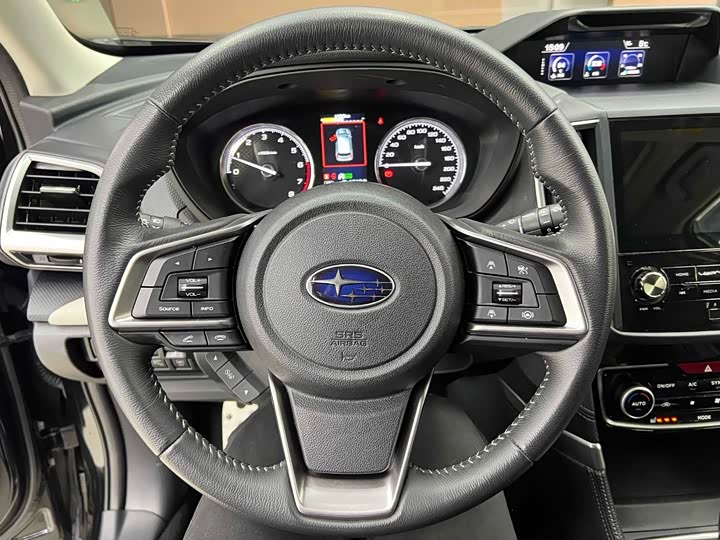 Фото 7 - Subaru Forester