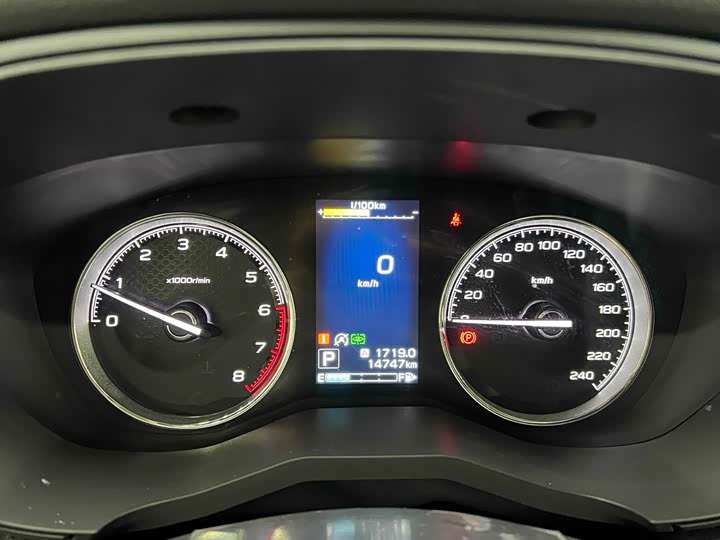 Фото 8 - Subaru Forester