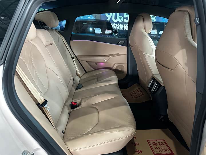 Фото 6 - BAIC Arcfox Alpha S5