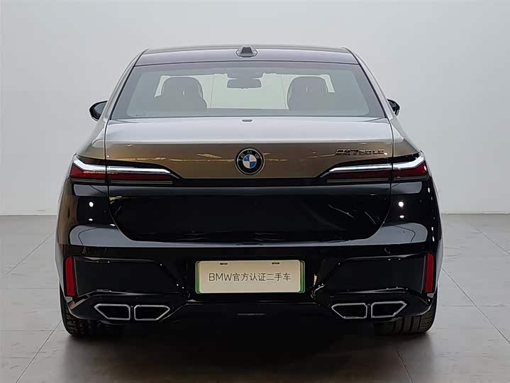 Фото 5 - BMW 7 Series Hybrid